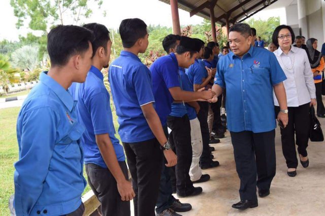 LAWATAN RASMI KSU KEMENTERIAN SUMBER MANUSIA & PEGAWAI PENGURUSAN TERTINGGI KSM KE ADTEC JERANTUT DAN ANJUNG ILP MUADZAM SHAH